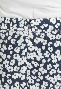 Khujo UNDINE - Spódnica Trapezowa - Dunkelblau-weiß Geblümt 19 Khujo UNDINE - Spódnica Trapezowa - Dunkelblau-weiß Geblümt -Khujo Sklep 5ff803d71c024e228c3233e0be0236f8