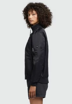 Khujo LOVA - Kurtka Przejściowa - Schwarz -Khujo Sklep 6e80bf00eb58400483a7f9f991f5ea20