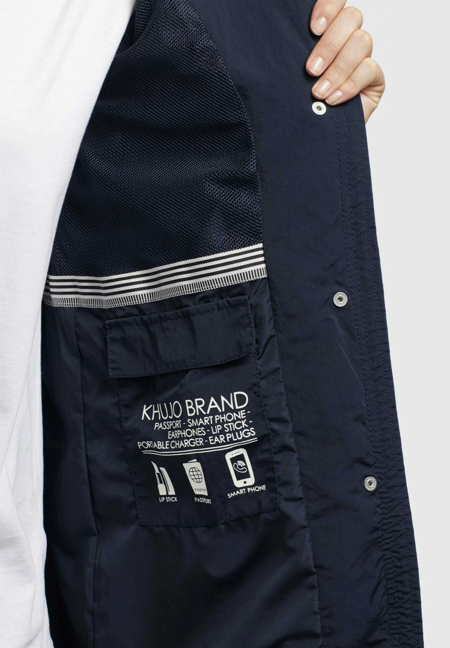 Khujo ADDA - Krótki Płaszcz - Dunkelblau 6 Khujo ADDA - Krótki Płaszcz - Dunkelblau - obrazek 6