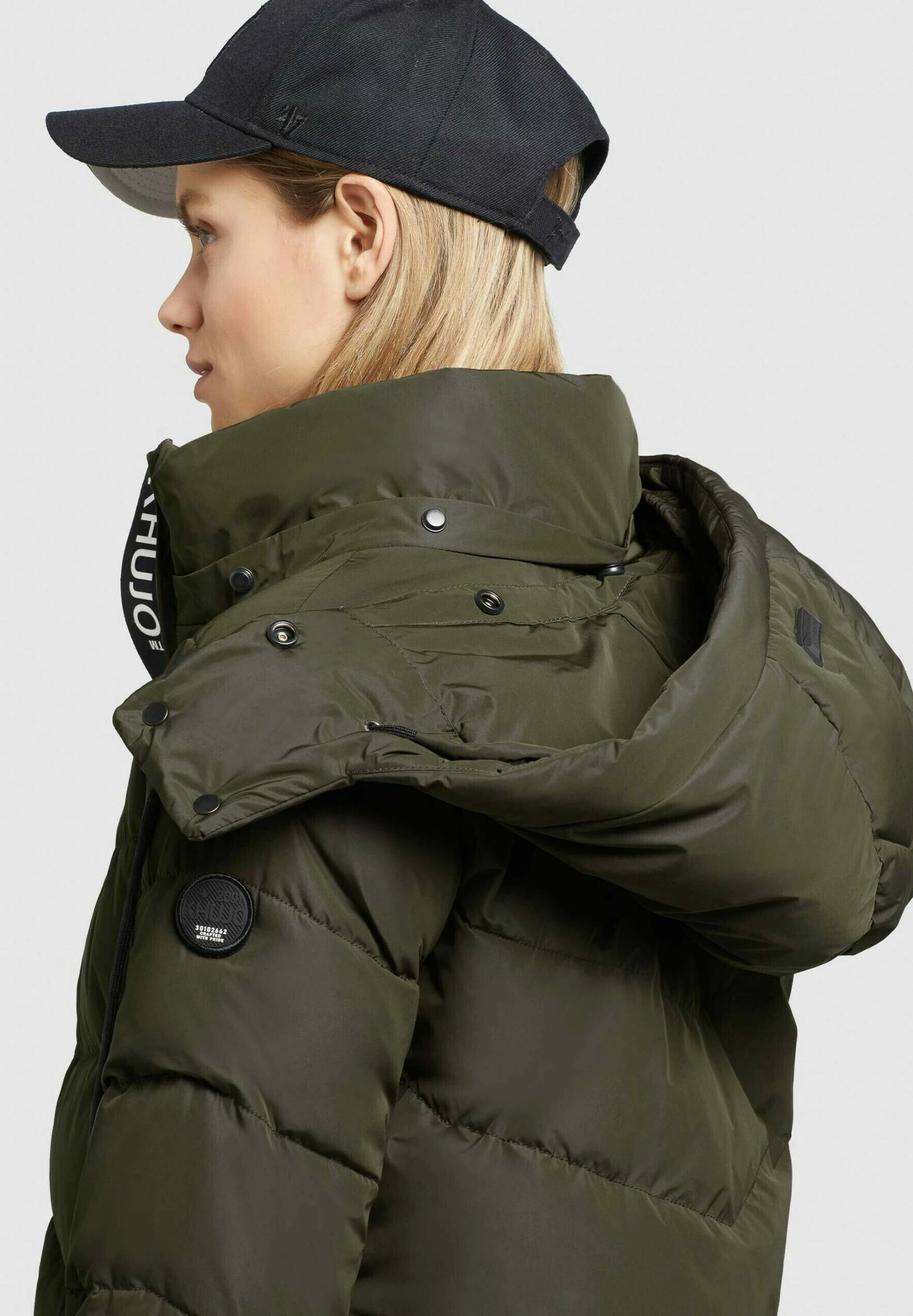 Khujo HUBA - Płaszcz Zimowy - Dunkelgrün 7 Khujo HUBA - Płaszcz Zimowy - Dunkelgrün - obrazek 7