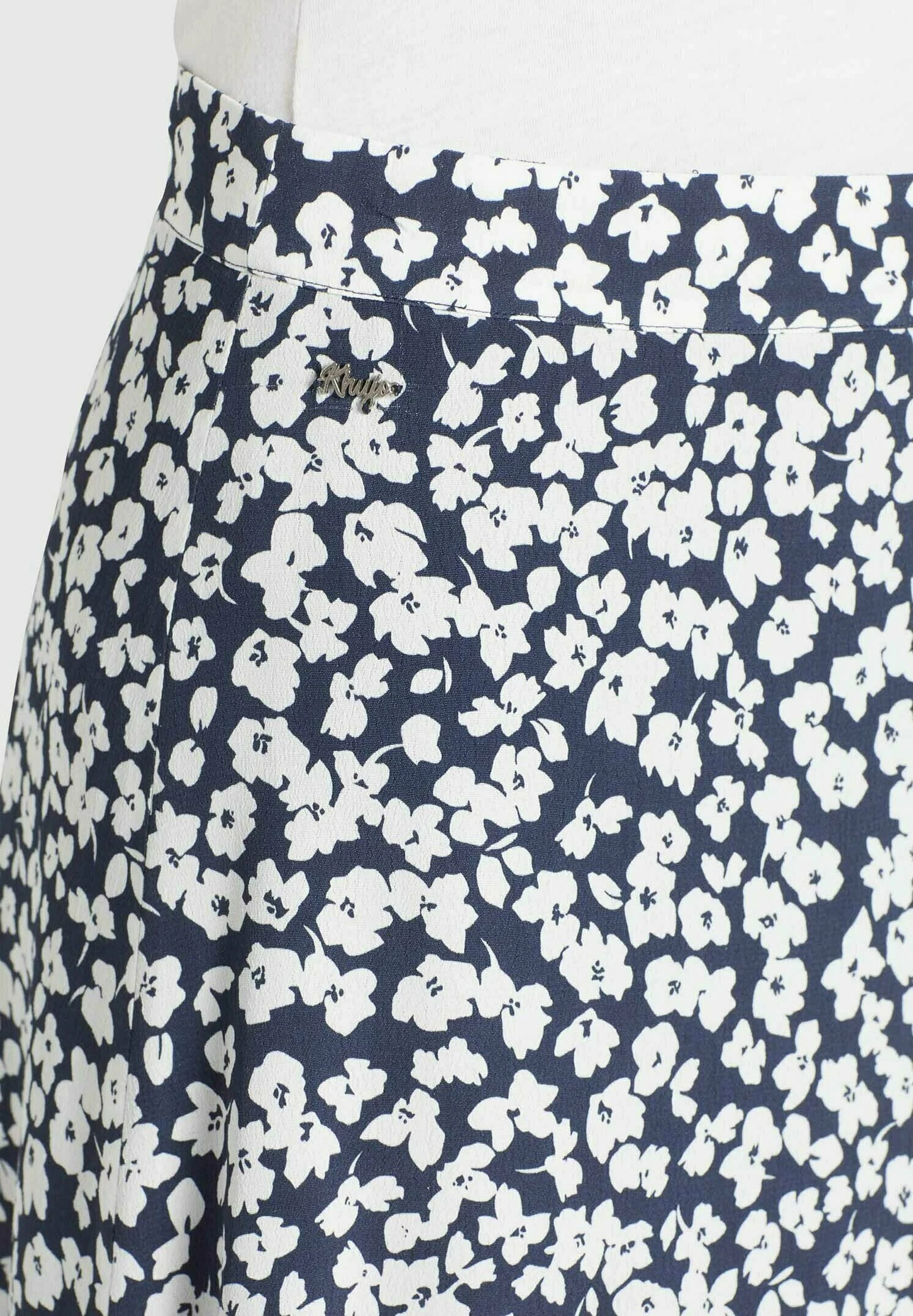 Khujo UNDINE - Spódnica Trapezowa - Dunkelblau-weiß Geblümt 9 Khujo UNDINE - Spódnica Trapezowa - Dunkelblau-weiß Geblümt - obrazek 9